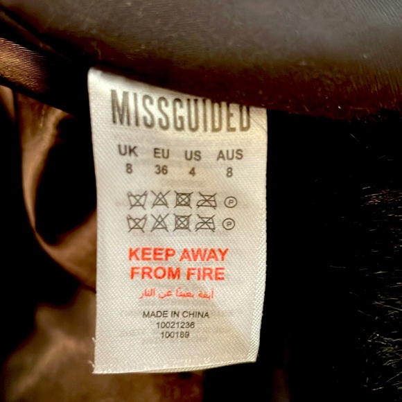 MISGUIDED Black Faux Fur Jacket. Size 4 - Picture 5 of 5
